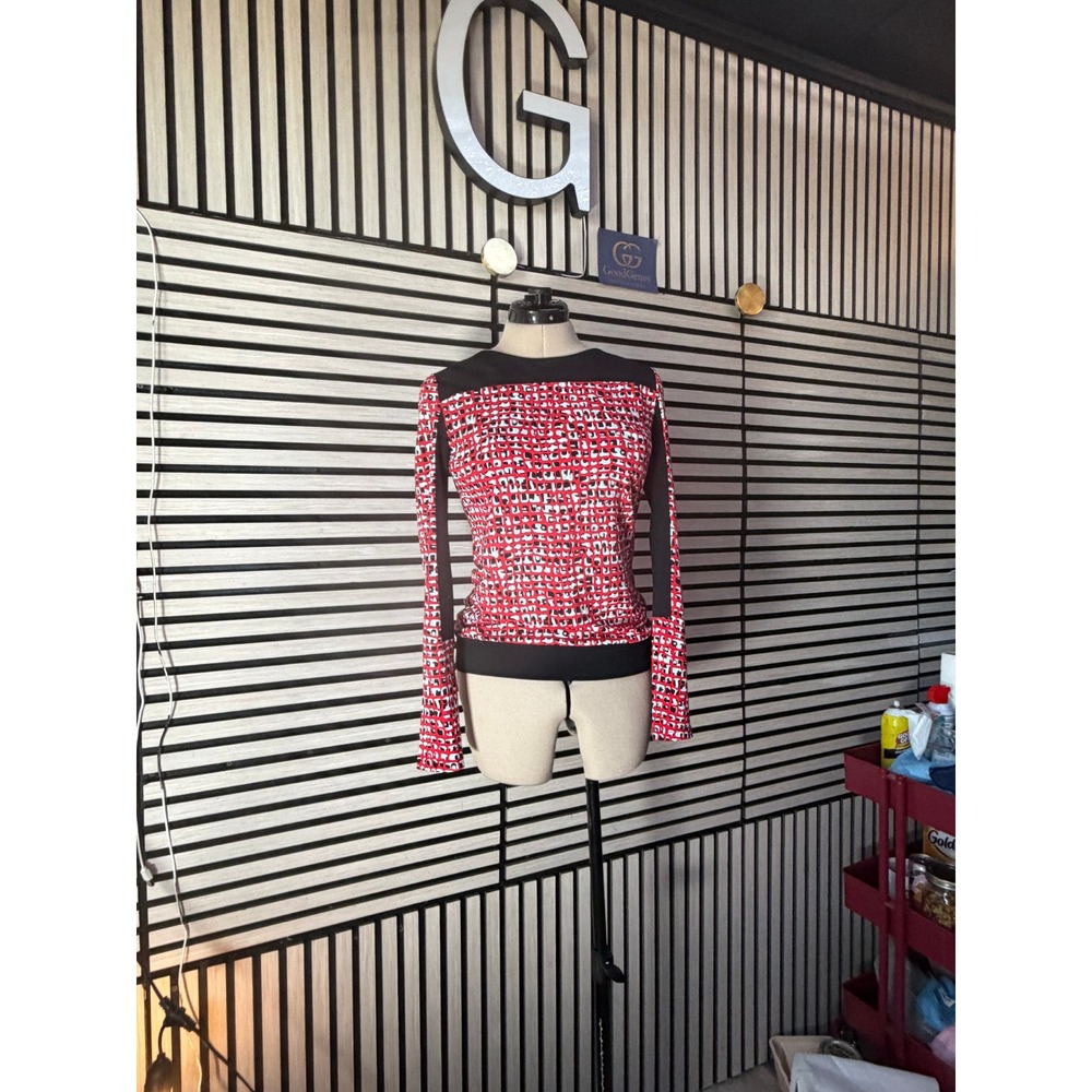 Max Mara Red‎ Black Geometric Print Long Sleeve Top medium luxury athleisure - Picture 2 of 7